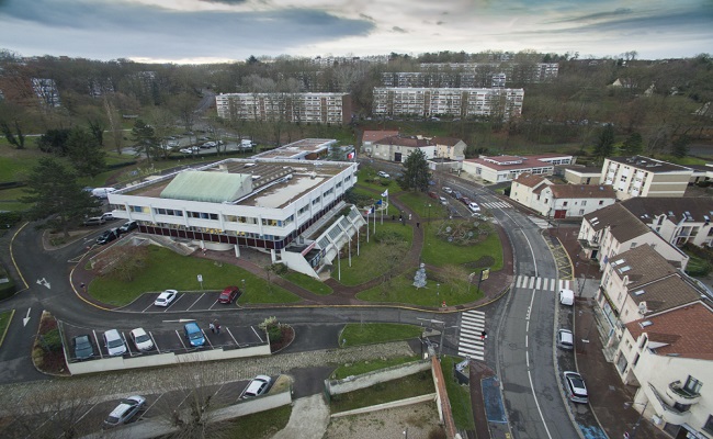 cle main aubergenville